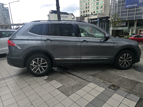 Volkswagen Tiguan 1.4 Comfortline At
