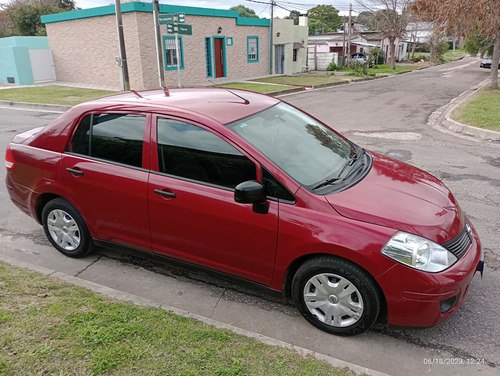 Nissan Tiida 1.6 Drive Sedan Mt