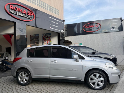 Nissan Tiida SL 1.8/1.8 Flex 16V Aut.