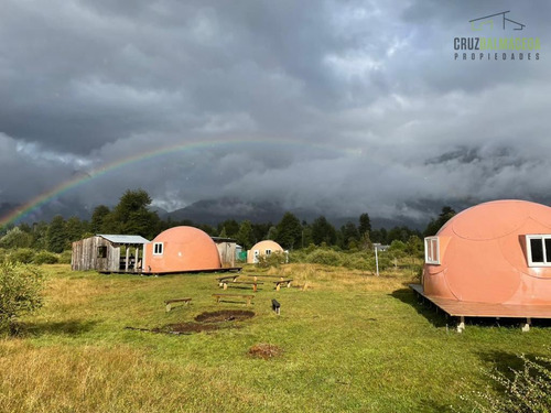 Casa En Venta De 5 Dorm. En Hualaihue