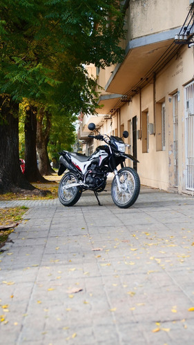 Imagen 11 de 20 de Honda Xr190l - 100% Financiada - Tomamos Tu Usada - Bike Up
