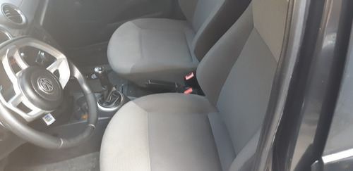 Volkswagen Voyage 2009 1.6 Vht Trend Total Flex 4p Sedã