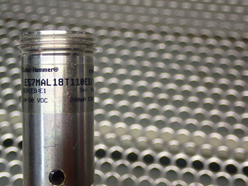 Cutler-hammer E57mal18t110eb1 Ser E1 Sensor 10-50vdc New Zza