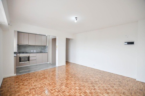 Departamento 3 Dormitorios En Venta En Calle 33 Entre 18 Y 19 La Plata