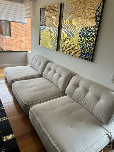 Mueble Sofa  Beige Por Modulos De Zona E Home 1x1 Mts C/u