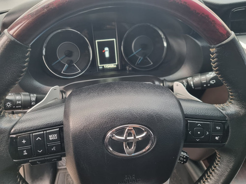 Toyota Hilux SW4 2.8 Srx 177cv 4x4 7as At