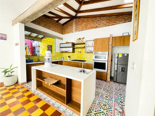 Vendo Casa En Miraflores - Sur