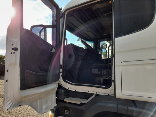 Imagem 4 de 8 de Caminhão Scania G470 6x4 Ano2009