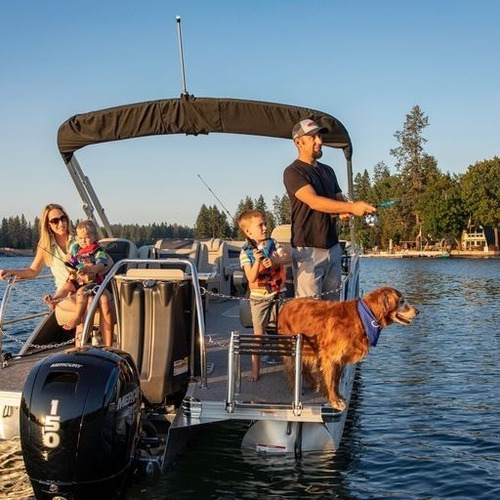 Barletta Pontoons Party Boats 2025's Armalo A Tu Gusto !