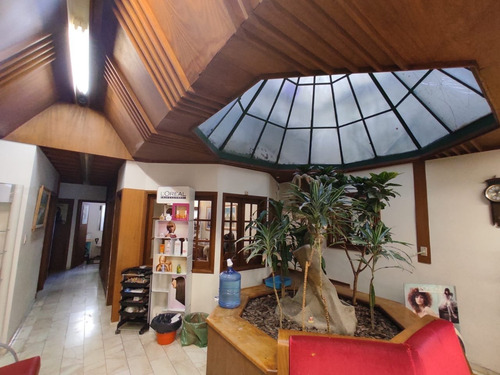 Alquiler De Local Mas Departamento