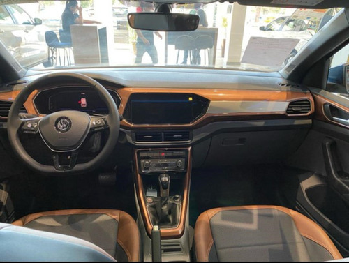 Imagem 3 de 4 de Volkswagen T-cross 1.0 200 Tsi Comfortline (aut) (flex)