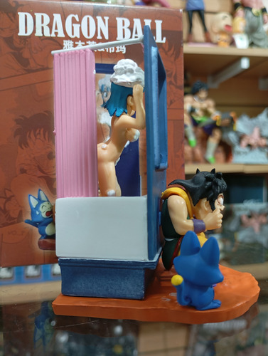 Figura Coleccio Bulma Bañándose Shancha Dragón Ball 9.5cm
