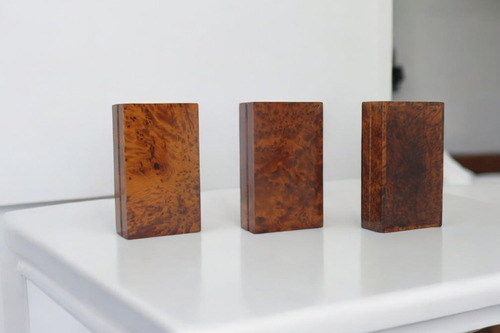 Beates De Madera De Madera Grande De Madera De Madera Tallad