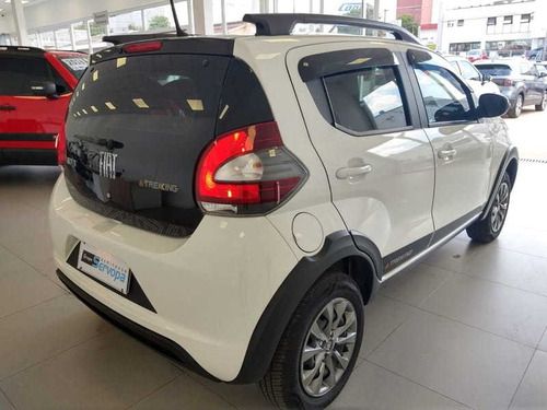 Imagem 3 de 11 de Fiat Mobi Trekking 1.0 Flex 5p 2021