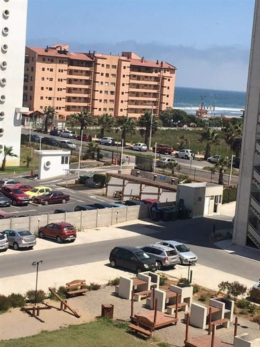 Departamento En Venta De 3 Dormitorios En La Serena