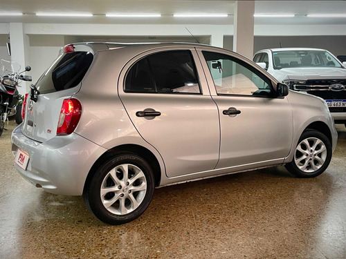 Nissan March 1.6 Active 107cv