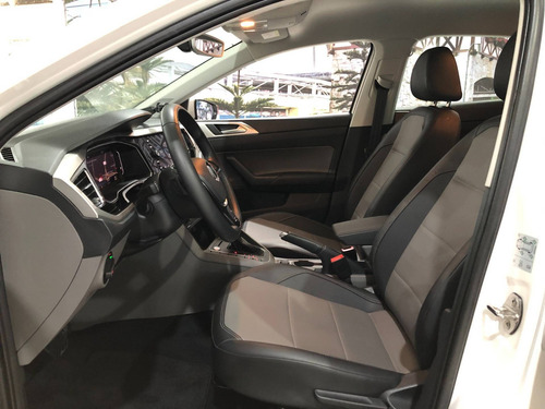Volkswagen Polo 1.0 200 Tsi Highline Automático