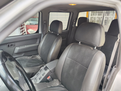 Nissan Frontier 2.4l 4x2