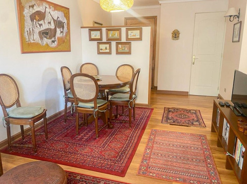 Excelente Departamento Ubicado En Sector Poniente De Viña.