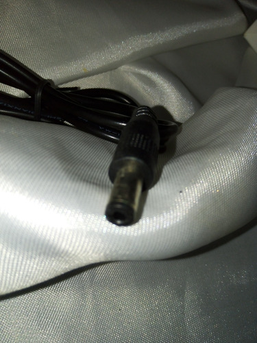 Imagen 6 de 6 de Cargador Transformador 5v 1a Tablet Punta 2.5mm Negra