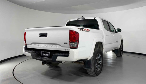 Imagen 9 de 15 de 38526 - Toyota Tacoma 2017 Con Garantía At