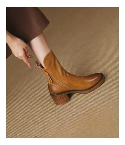 Botas Curtas Marrons Botas Couro Britânicas Com Salto Grosso
