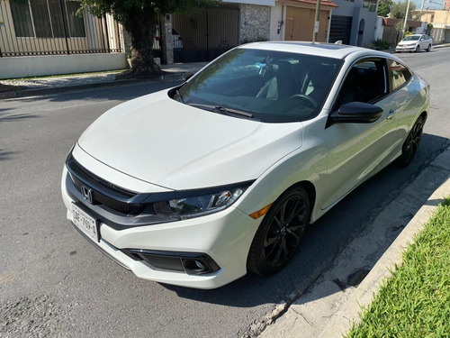 Civic Coupe 2019 Blanco, Automatico, Impecable, 17,000 Km