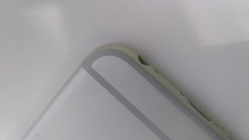 Tapa Original De iPhone 6 Color Plata (Usado)