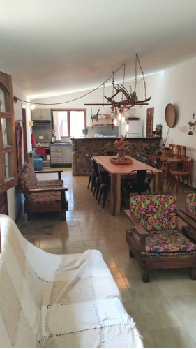 Anisacate - A La Venta 1.7 Hectárea - Con 100 Metros De Costa De Río - Casa 3 Dormitorios - Escritura - Sierras De Córdoba