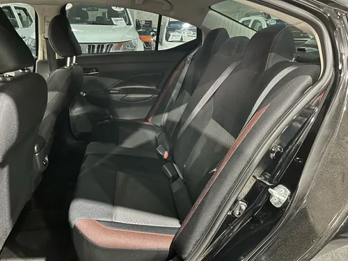 Nissan Versa 2023