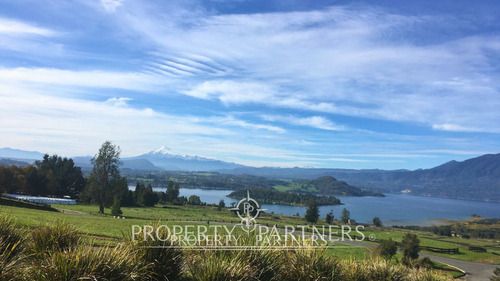 Terreno Con Increíble Vista Al Lago Panguipulli Y ...