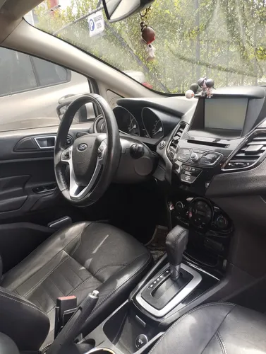 Ford Fiesta 1.6 Hatchback Titanium