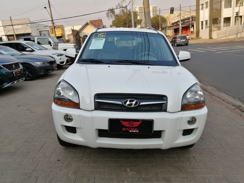 Imagem 13 de 14 de Tucson 2.0 Mpfi Gls 16v 143cv 2wd Flex 4p Automático 2015