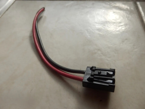 Conector Universal Bomba Gasolina Aveo Corsa Optra Esteen