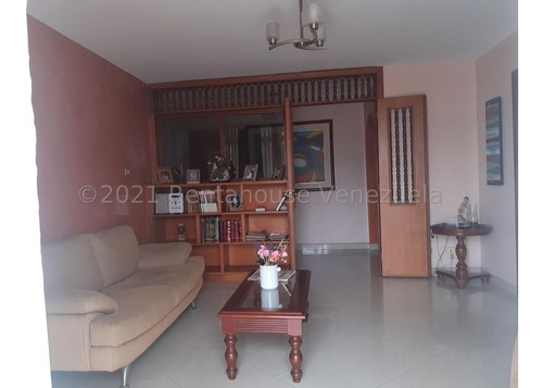 Imagen 2 de 15 de Leida Falcon Vende Apartamento En Trigal Norte Valencia 22-8497lf