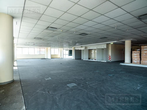 Imagen 7 de 18 de Edificio De Oficinas En Venta Sobre Panamericana Y Malaver