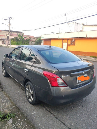 Nissan Versa Mecanico