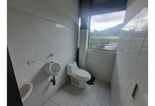 Bodega En Arriendo Variante De Caldas