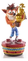 Comprar First 4 Figures Crash Bandicoot Winner Cup
