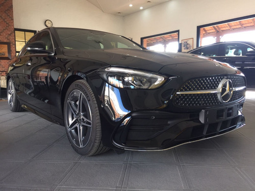 Imagen 3 de 19 de Mercedes Benz Clase C 300 Amg Line