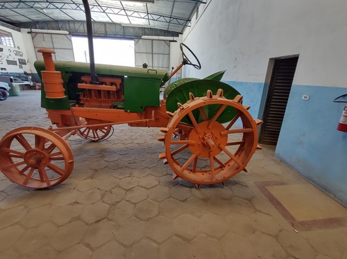 Imagem 2 de 6 de Trator Deutz F4l 514
