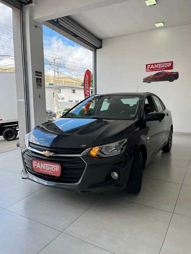 Chevrolet Onix plus 1.0 Lt 4p