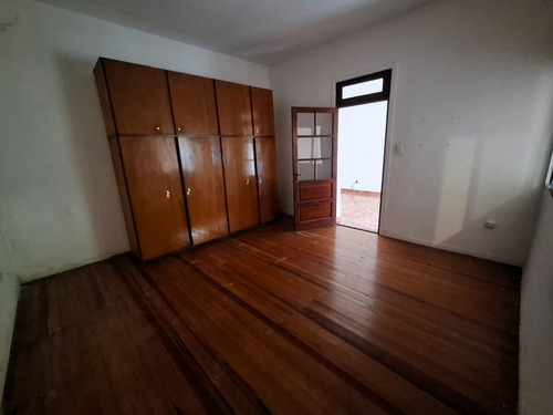 Vivienda 2 Amb + Local 2 Plantas + Galpon Interno