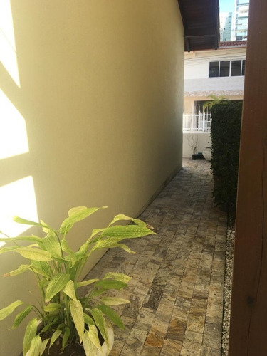 Imagem 29 de 30 de Casa 3 Dormitorios Com Terraço 250m² Balneário Camboriu. Barra Norte- Estuda Permuta Menor Valor - C484 - 34309345