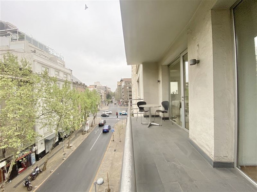 Departamento En Venta De 3 Dorm. En Santiago