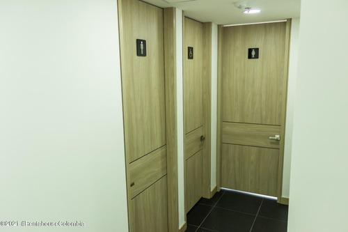 Imagen 21 de 28 de Vendo Comercial En Vereda Calahorra C.m 23-119