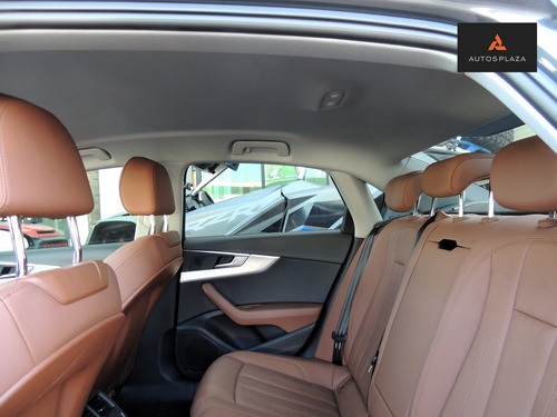 Audi A4 Select 2023
