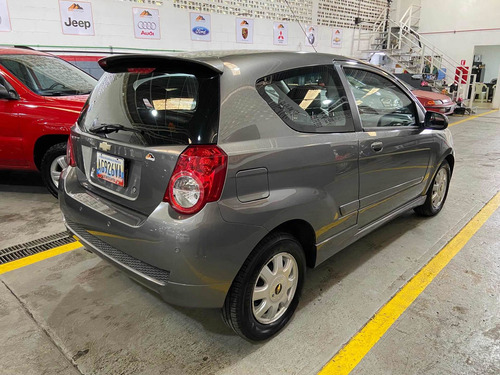 Imagen 5 de 14 de Chevrolet Aveo Lt 3p