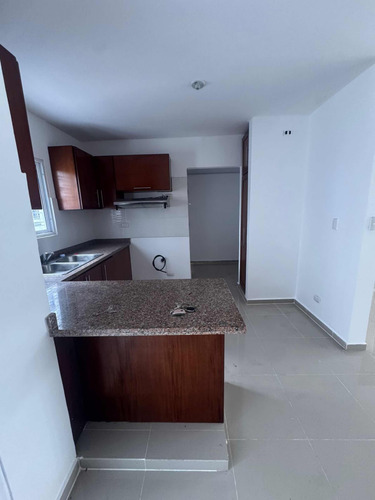 Renta De Apartamento En 3er Nivel Residencial Gabriel