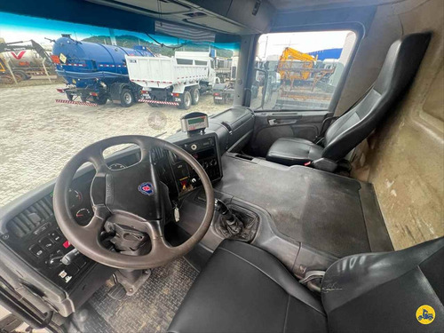 Scania P360 Caçamba 6x4 Ano: 12/12